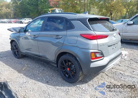 2021 Hyundai Kona Night z USA, uszkodzony, nr VIN KM8K6CA52MU726553